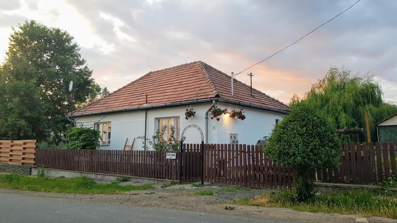 Tepke Guesthouse Garáb Esterno foto
