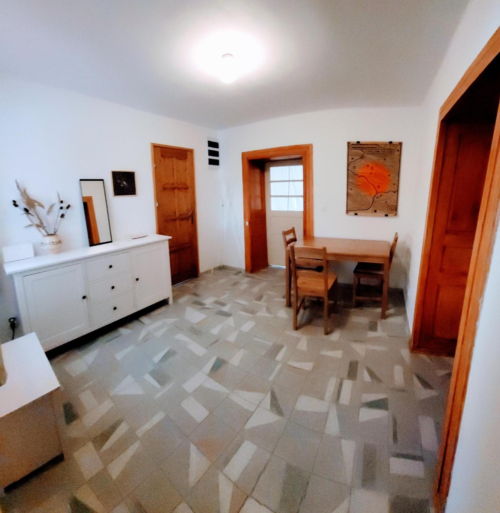 Tepke Guesthouse Garáb Esterno foto